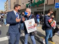 El alcalde de Granada se congratula de que las medidas rebajen los contagios y pide "lucha de contención"