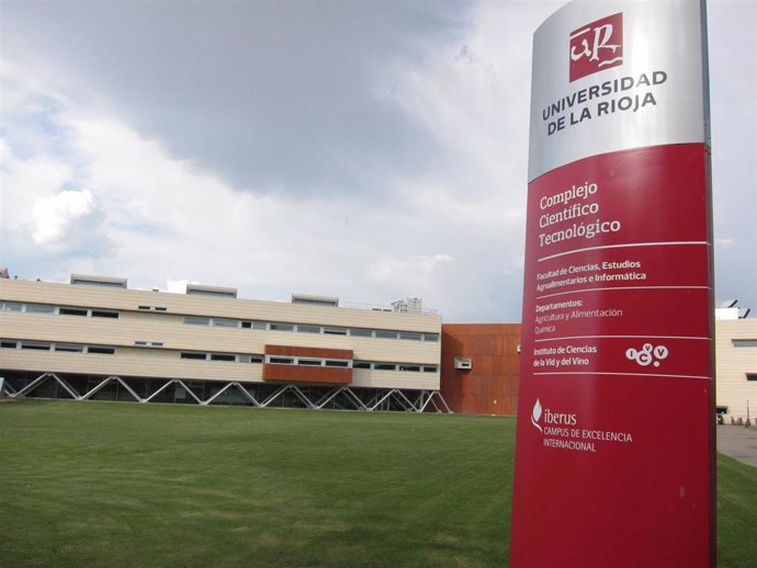  La Universidad de La Rioja organiza el Curso de Verano 'DRUPAL: Gestor de contenidos digitales de bibliotecas 2.0', que tendrá lugar del 6 al 8 de julio en el Aula 201 del complejo Científico Tecnológico