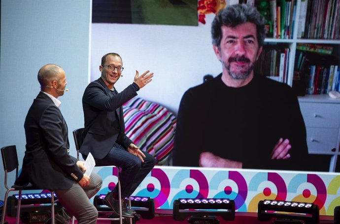 El director de cine Alberto Rodríguez durante la rueda de prensa online.