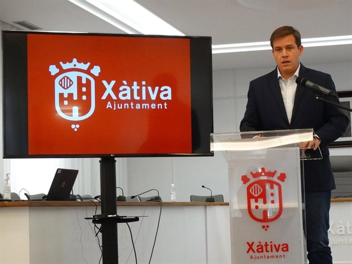 El alcalde de Xtiva (Valencia), Roger Cerd.