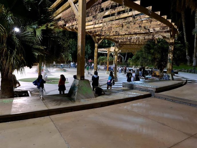 Actuación de la Policía Local en un parque de Santa Cruz de Tenerife