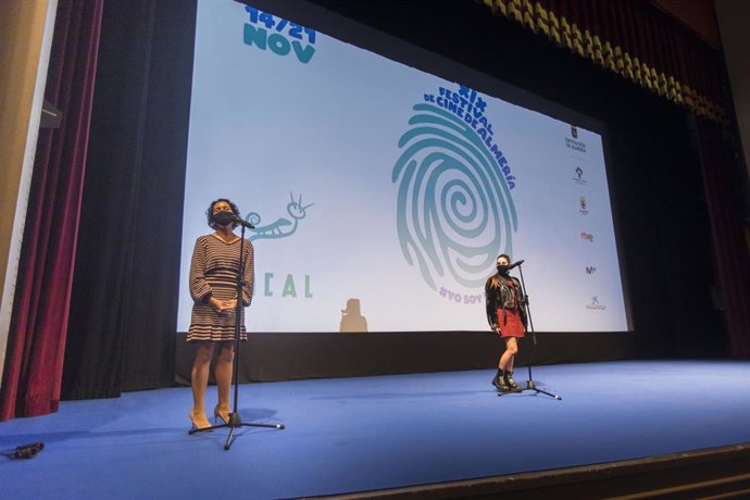 Proyección de la "Padre no hay más que uno 2" en 'Fical para niños'