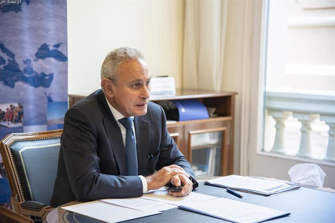 El Secretario General de la Unión por el Mediterráneo (UpM), Nasser Kamel, durante su intervención telemática este lunes en la inauguracíón de la conferencia 'Mujeres por el Mediterráneo'.