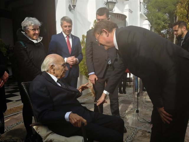 Brines recibe en Oliva la Alta Distinción de la Generalitat en 2019