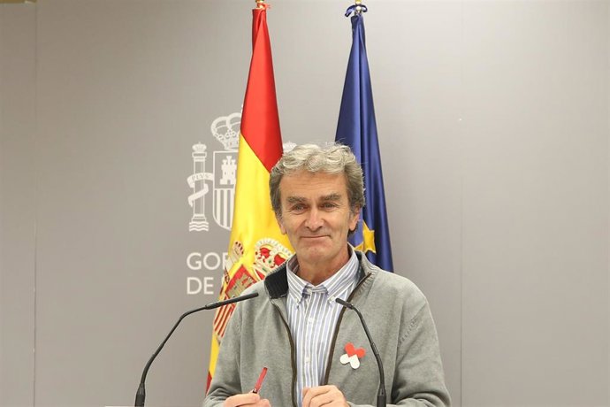 El director del Centro de Coordinación de Alertas y Emergencias Sanitarias (CCAES), Fernando Simón.