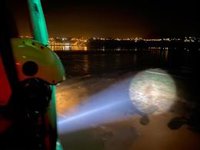 Buscan en la playa de Usil a un vecino de Miengo desparecido tras salir a pasear con su perro