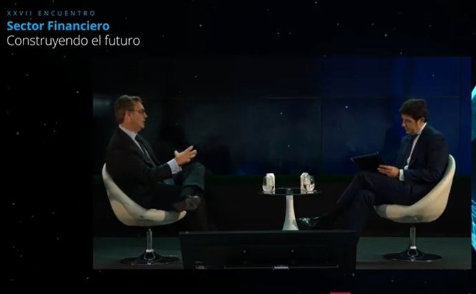 El consejero delegado de Bankia, José Sevilla, entrevistado por Teodoro Gómez, Socio de Deloitte, en el 'XXVII Encuentro del sector financiero', organizado por Deloitte, Sociedad de Tasación y ABC.