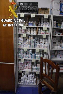 La Guardia Civil desmantela una clínica médica clandestina y libera a ocho personas víctimas de explotación laboral en Valencia