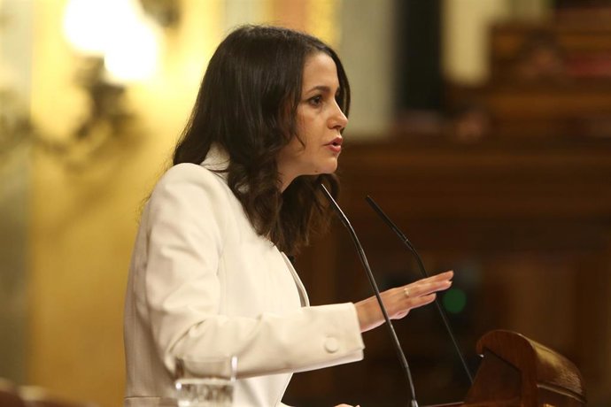 La presidenta de Ciudadanos, Inés Arrimadas, en el Congreso de los Diputados.