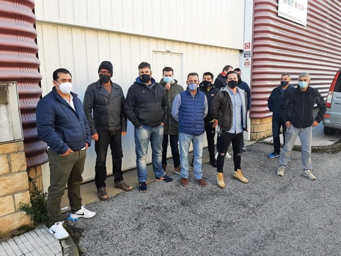 Cocnentración de trabajadores de AMTEL en huelga