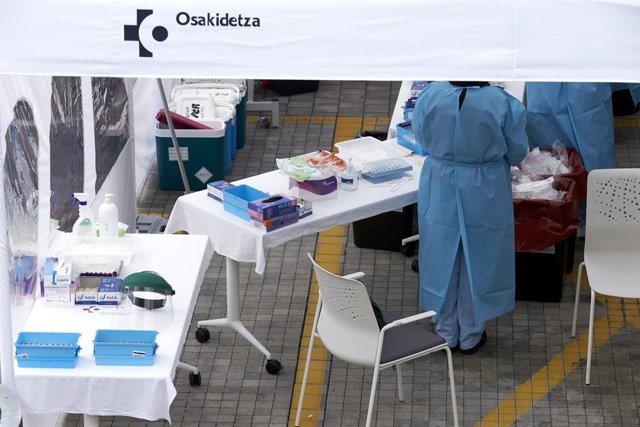 PCR probak egiten Eibarren