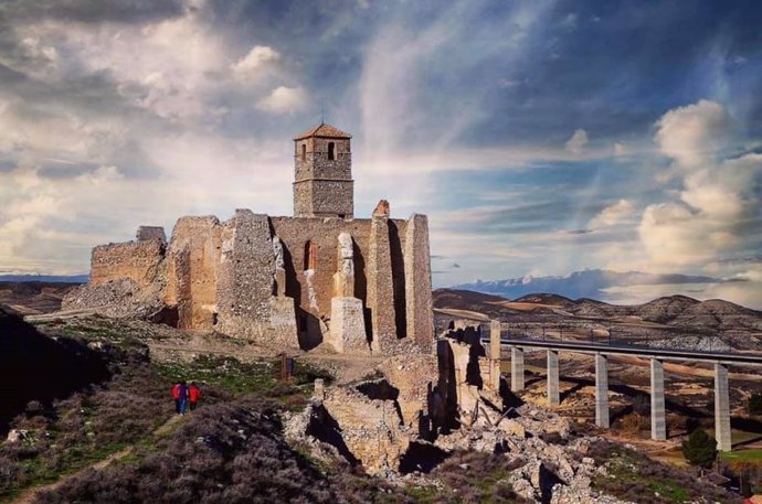 Castillo de Rodén, en el municipio de Fuentes de Ebro