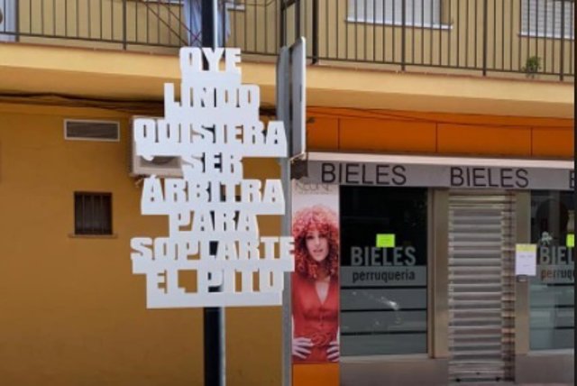 Acción performativa por el 25N en El Verger (Alicante)