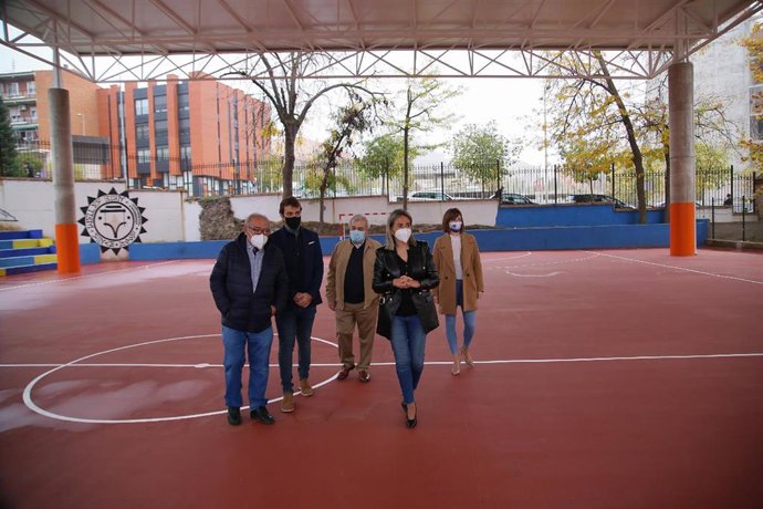 Np/Fotos: Milagros Tolón Celebra Que Toledo Sume Un Nuevo Espacio Del Que Disfrutar Durante Todo El Año En La Escuela De Gimnasia