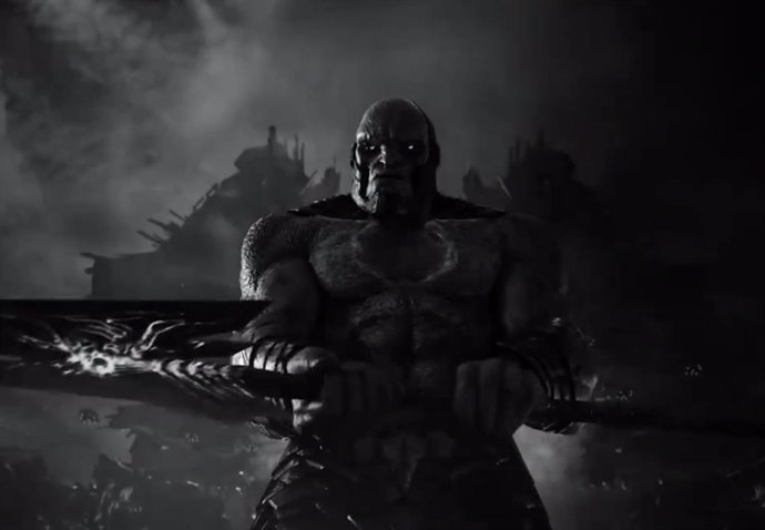 Darkseid y Superman protagonizan el espectacular tráiler en blanco y negro de Liga de la Justicia de Zack Snyder