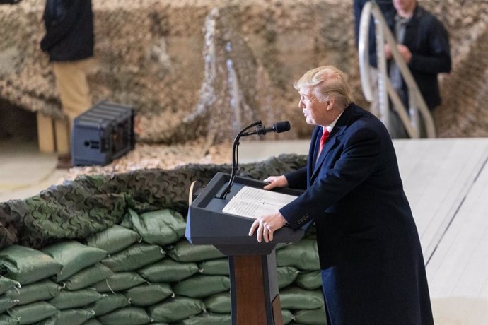El presidente de EEUU, Donald Trump, durante una visita sorpresa a militares en la base aérea de Bagram, en Afganistán