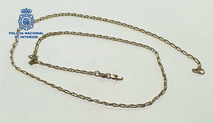 Nota De Prensa: La Policía Nacional Detiene A Un Varón Por Atracar A Cuatro Personas De Edad Con El Método Del "Mataleón"