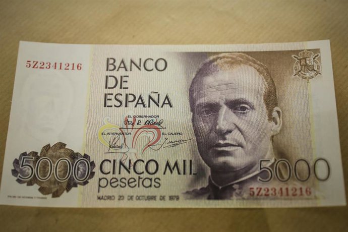 Billete de 5000 pesetas con el rostro del Rey emérito Juan Carlos I.
