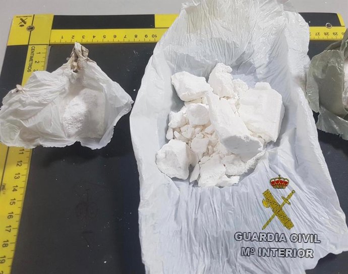 La cocaína en roca intervenida.