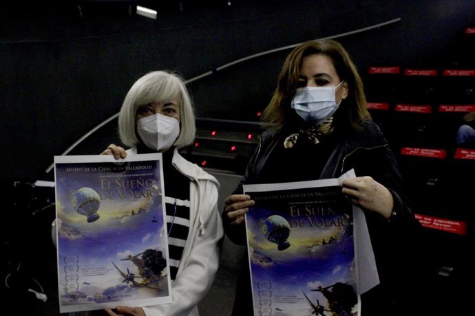 Presentación del programa accesible 'El sueño de volar' en el Planetario del Museo de la Ciencia de Valladolid.