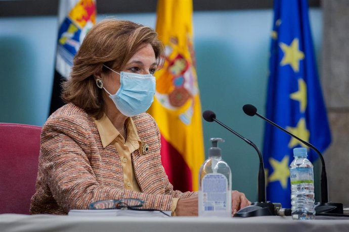 La vicepresidenta primera y consejera de Hacienda y Administración Pública, Pilar Blanco-Morales, en la rueda de prensa de presentación de los Presupuestos de Extremadura para 2021