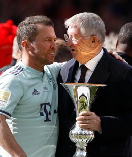 Lottar Matthaus y Alex Ferguson