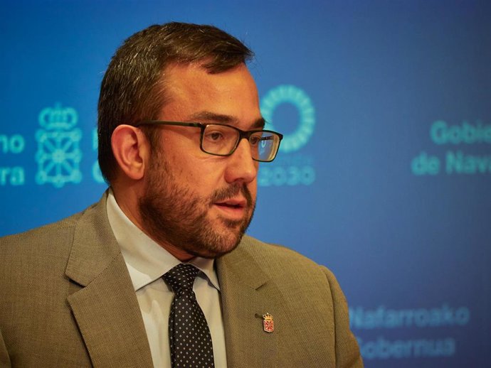 El vicepresidente primero y portavoz del Gobierno de Navarra, Javier Remírez, durante una rueda de prensa.