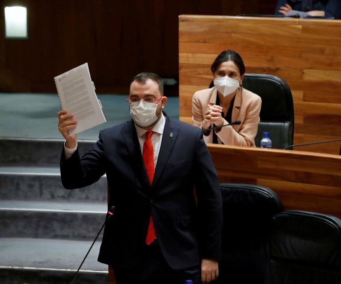 El presidente del Principado, Adrián Barbón