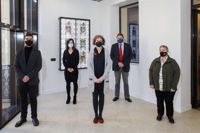 Eduardo Santos, Marta Miñana, Rebeca Esnaola, Enrique Soto y Asun Maestro