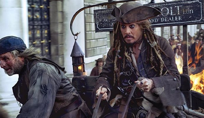 Piden que Johnny Depp regrese a la saga Piratas del Caribe