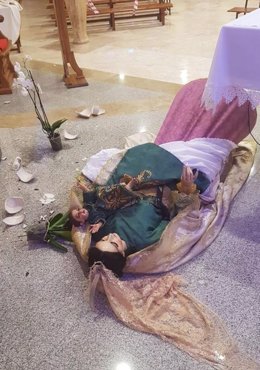 Una de las imágenes dañadas durante el robo en la Iglesia de San Agustín de El Ejido (Almería)