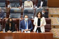 Ayuso carga con la "mezquina" 'Ley Celaá': es "liberticida" y busca igualar a "la baja"