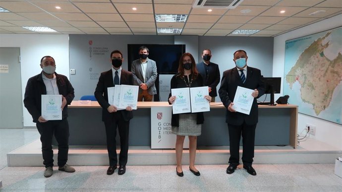 Una veintena de empresas, entidades y centros renuevan el compromiso con el medio ambiente a través del distintivo EMAS