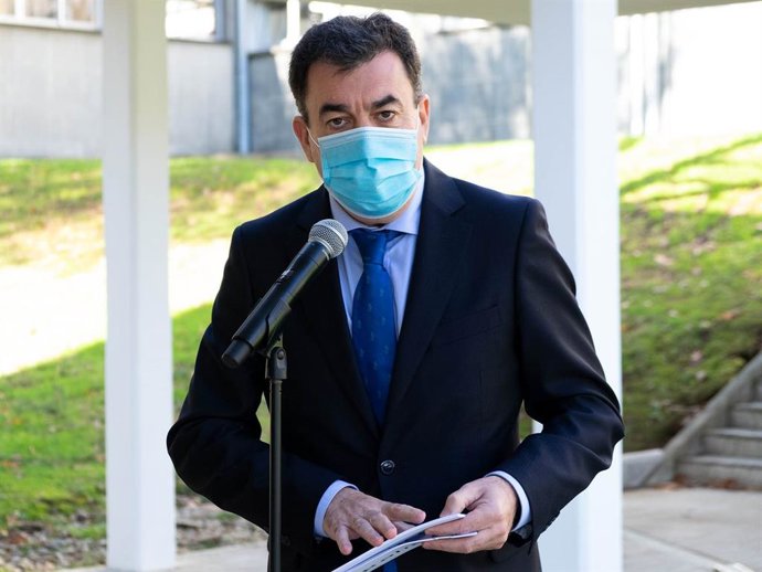 El conselleiro Román Rodríguez