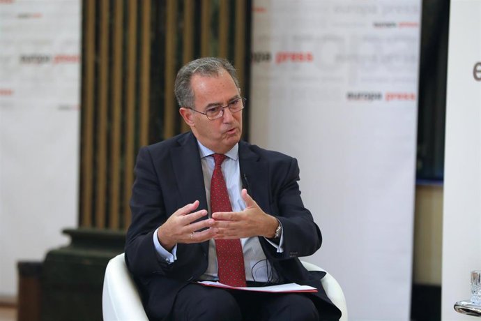 El consejero de Educación y Juventud de la Comunidad de Madrid, Enrique Ossorio Crespo, interviene en el encuentro 'Inicio del curso escolar en tiempos del COVID' organizado por Europa Press  en colaboración con CEU San Pablo, a 17 de noviembre de 2020.