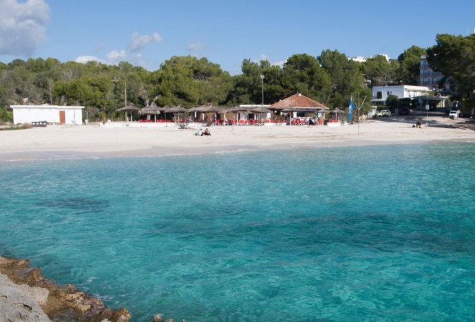 Chiringuito en la playa de Ses Fonts de n'Alis, en Mondragó.