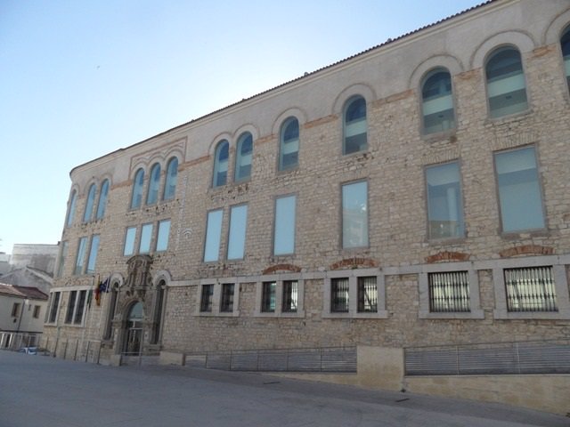 Exterior del albergue juvenil de Jaén