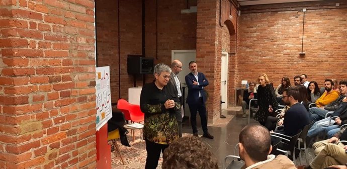 La alcaldesa de Gijón, Ana González, durante un desayuno emprendedor de Cristasa (Archivo)