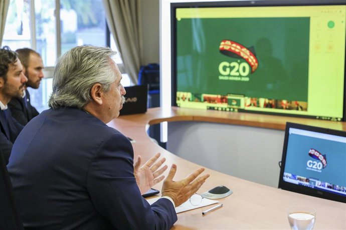 HANDOUT - 26 March 2020, Brazil, Brasilia: Alberto Fernandez, President of Argentina speaks with other leaders of the G20 Group during a video conference to discuss the coronavirus (COVID-19) crisis. Photo: Esteban Collazo/Prensa Presidencia/dpa - ACHTU