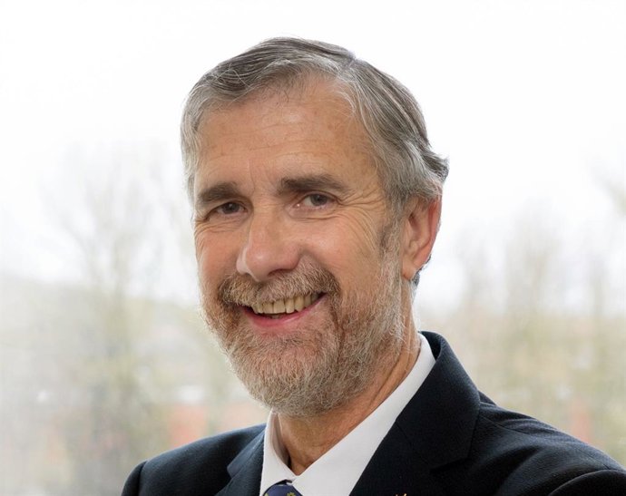 Manuel Pérez Mateos reelegido rector de la UBU.