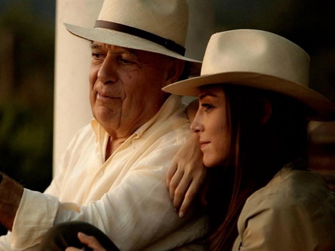 Carlos Falcó, Marqués de Griñón, su vida en imágenes