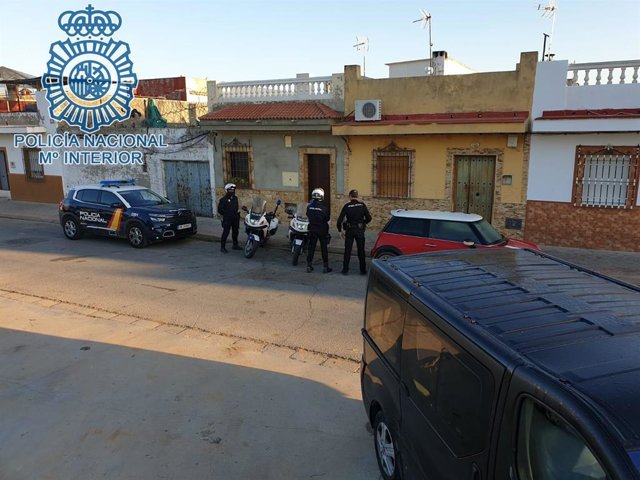 Despliegue policial en Cerro Blanco