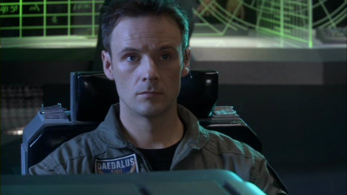 El actor Kirby Morrow en Stargate: Atlantis