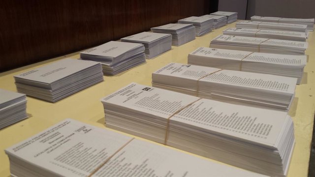 Paperetes per a les eleccions al Parlament del 21-D a Catalunya