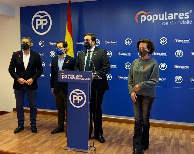 Los parlamentarios del PP por la provincia de Valladolid.