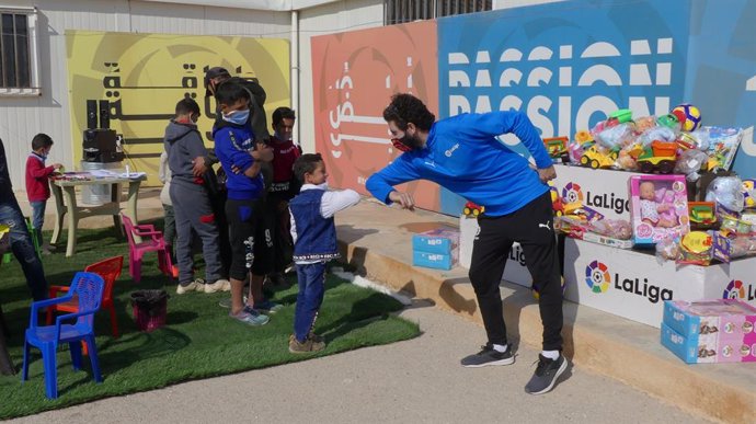 La campaña 'Un Juguete, Una ilusión' lleva 35.000 juguetes al campo de refugiados de Za'atari