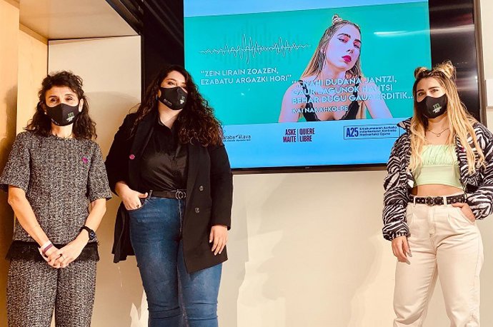 Presentación de la campaña en favor de las relaciones sanas entre jóvenes