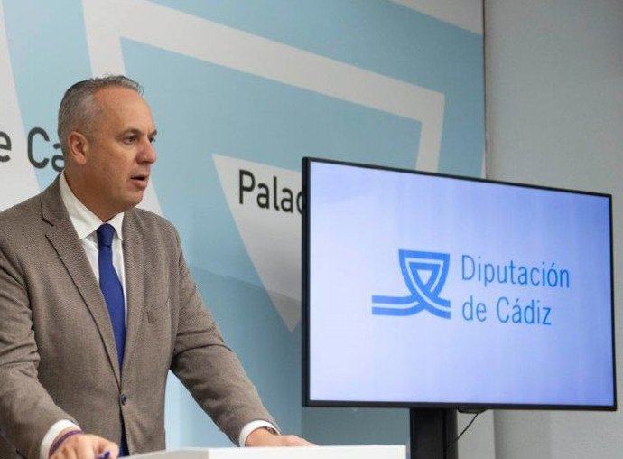 Ruiz Boix, diputado provincial de Servicios Económicos