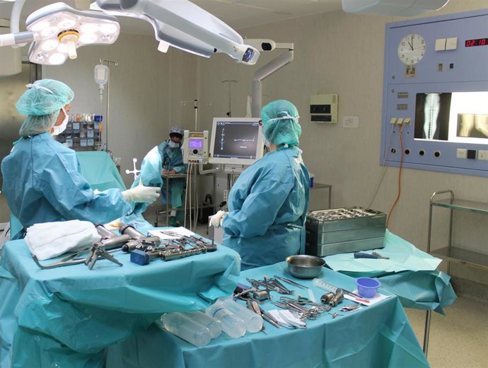 Quirófano. Operación rodilla