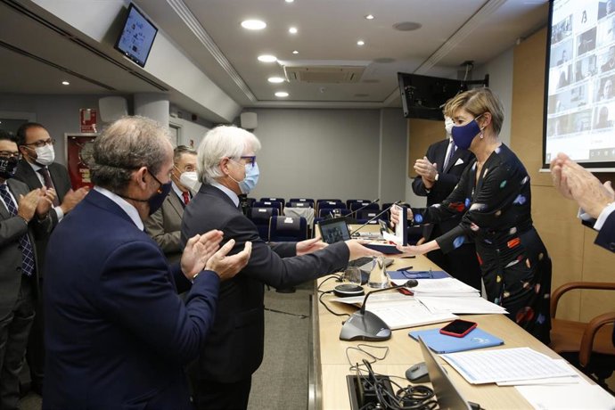 El decano del Colegio de Abogados de Málaga, Salvador González Martín, toma posesión como consejero del CGAE.